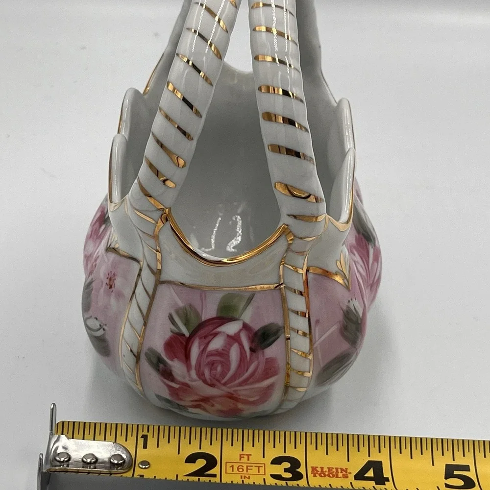 Vintage Formalities Painted Basket Vase Flowers Gold Trim Cottage Granny Core